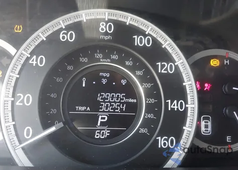 2013 Honda Accord Lx z USA, uszkodzony, nr VIN 1HGCR2F32DA120285